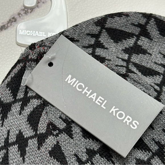 Michael Kors Men’s Beanie Winter Hat Gray Black 33916C Cuffed Style New NWT - Picture 3 of 14